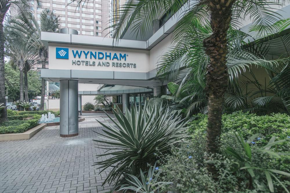 Отель Wyndham Sao Paulo Berrini Экстерьер фото